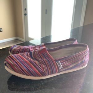 Toms Sz 8 Women’s
